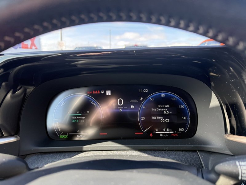 Certified 2025 Toyota Crown XLE image 12