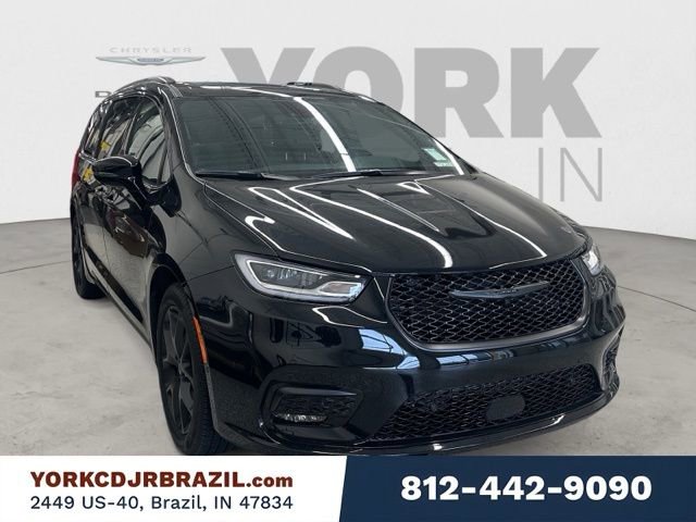 New 2026 Chrysler Pacifica Select w/ S Appearance Package image 7