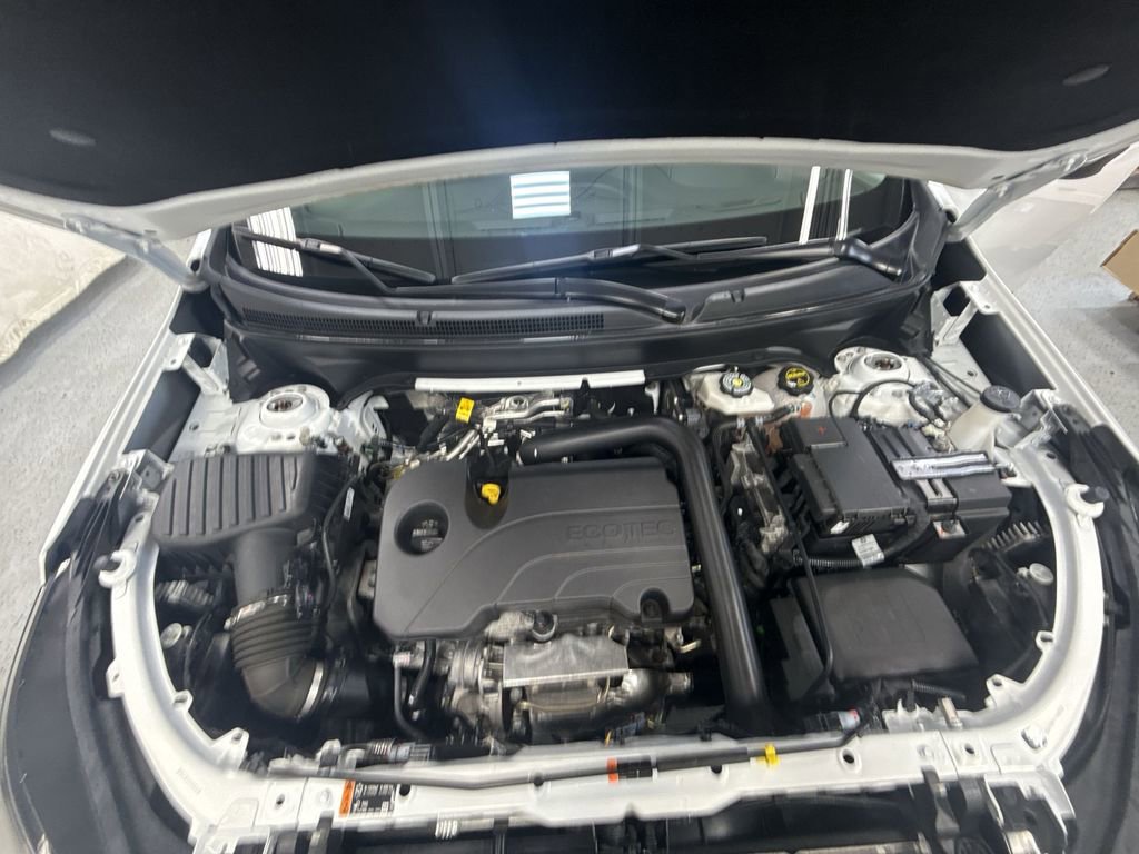 Certified 2024 Chevrolet Equinox LT image 39