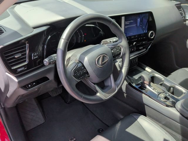 Used 2024 Lexus NX 250 FWD image 18