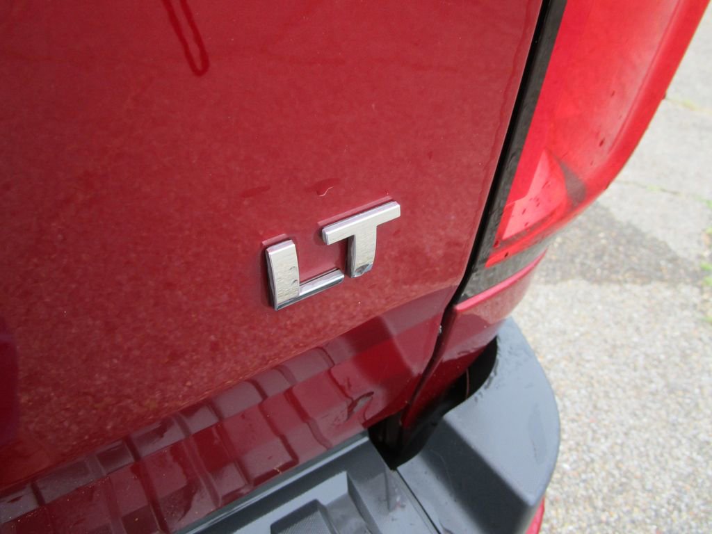 Used 2019 Chevrolet Colorado LT w/ LT Convenience Package RWD image 12