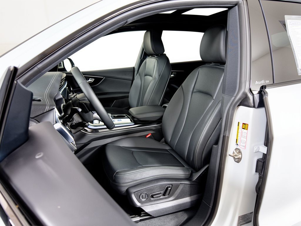 New 2027 Audi Q8 Premium Plus AWD/4WD image 5