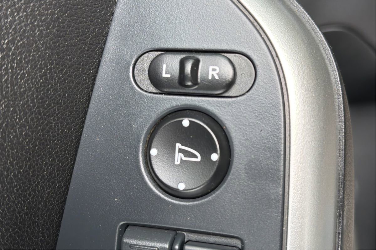 Used 2015 Honda CR-V EX-L image 38