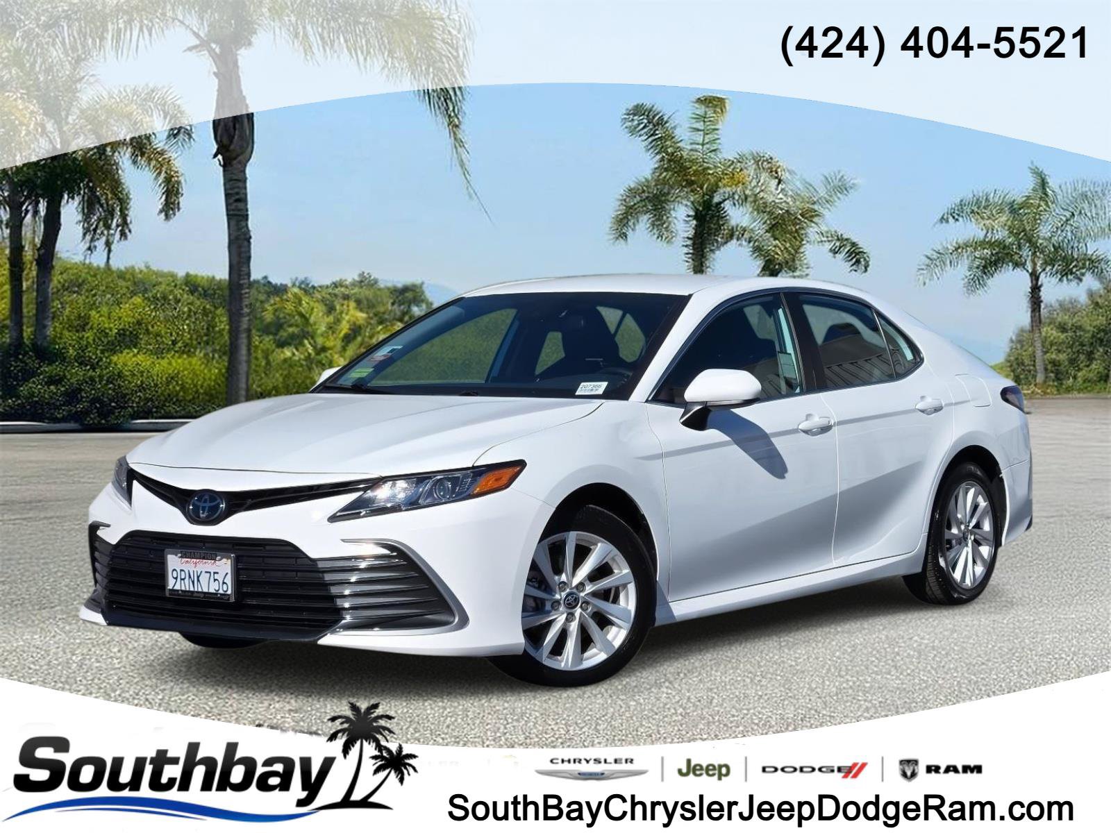 Used 2024 Toyota Camry LE FWD image 1