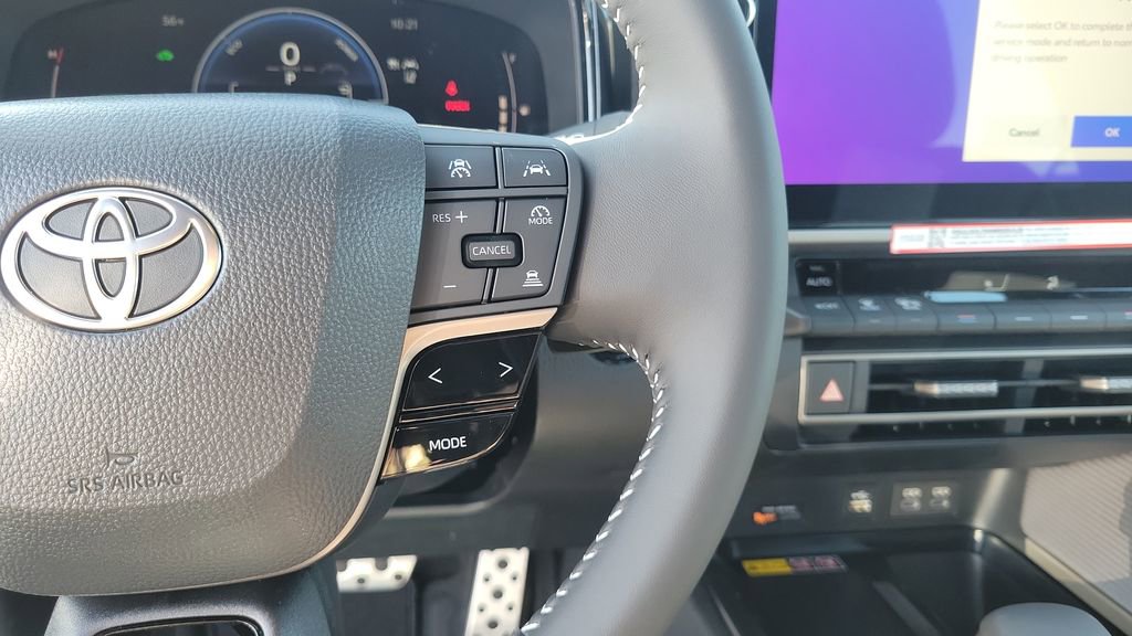 Used 2026 Toyota Camry SE w/ Multimedia Upgrade Package FWD image 26