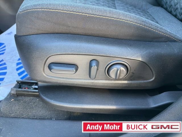 Used 2024 Chevrolet Equinox LT w/ LPO, Floor Liner Package image 22