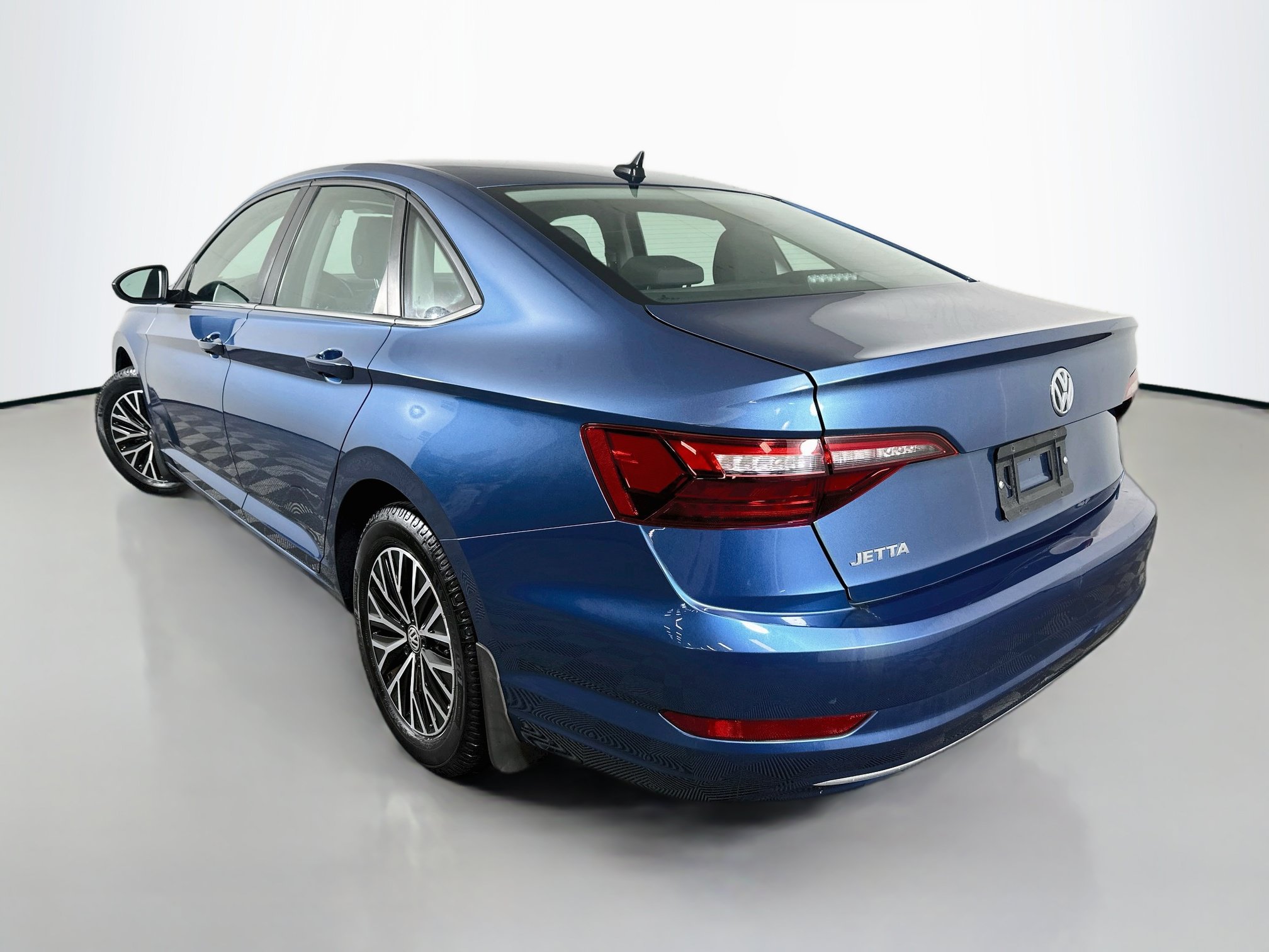 Certified 2021 Volkswagen Jetta S w/ Driver Assistance Package FWD image 5