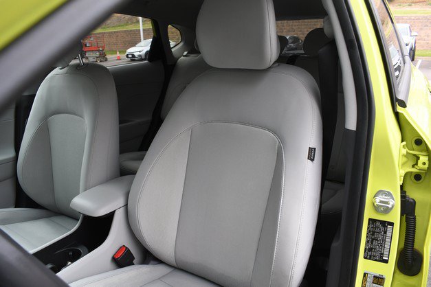 Used 2024 Hyundai Kona SEL AWD/4WD image 17