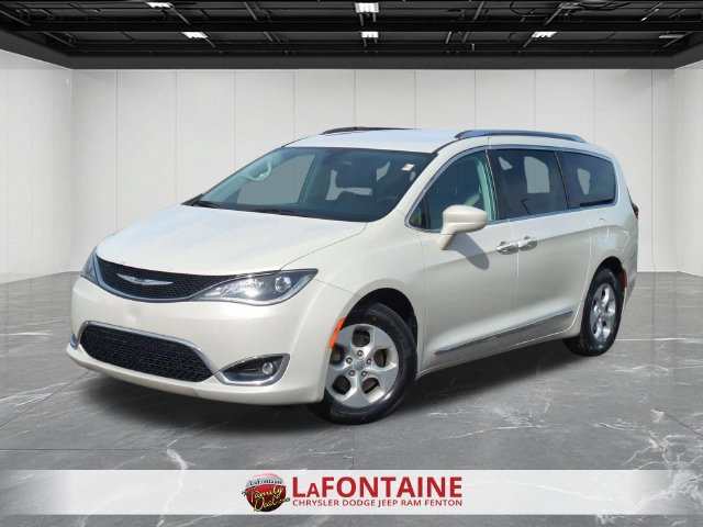 Used 2017 Chrysler Pacifica Touring-L Plus