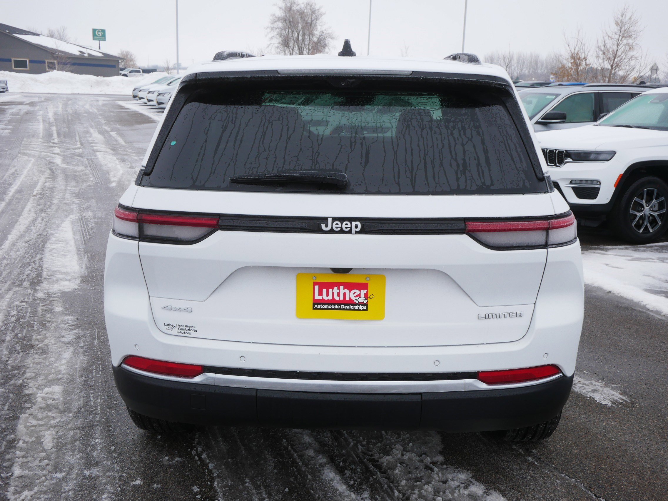 New 2025 Jeep Grand Cherokee Limited w/ Luxury Tech Group II image 3