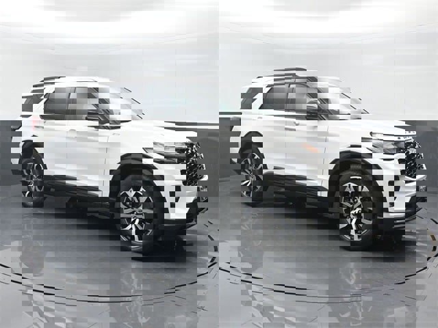 New 2025 Ford Explorer ST-Line image 2