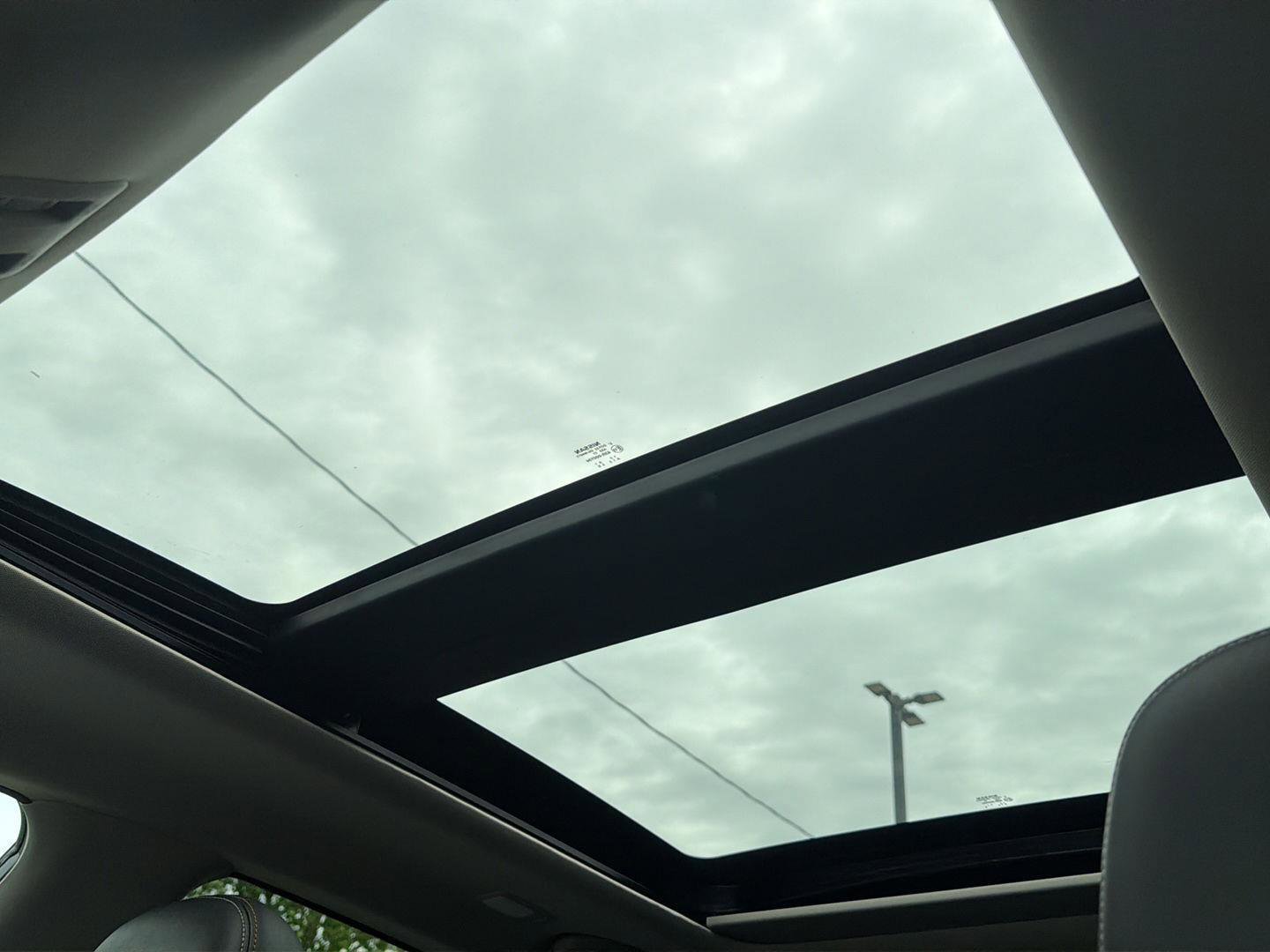 Used 2021 Nissan Murano Platinum w/ Cargo Package AWD/4WD image 29