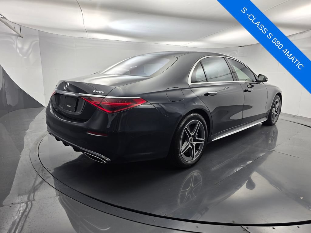 Used 2021 Mercedes-Benz S 580 4MATIC Sedan image 4