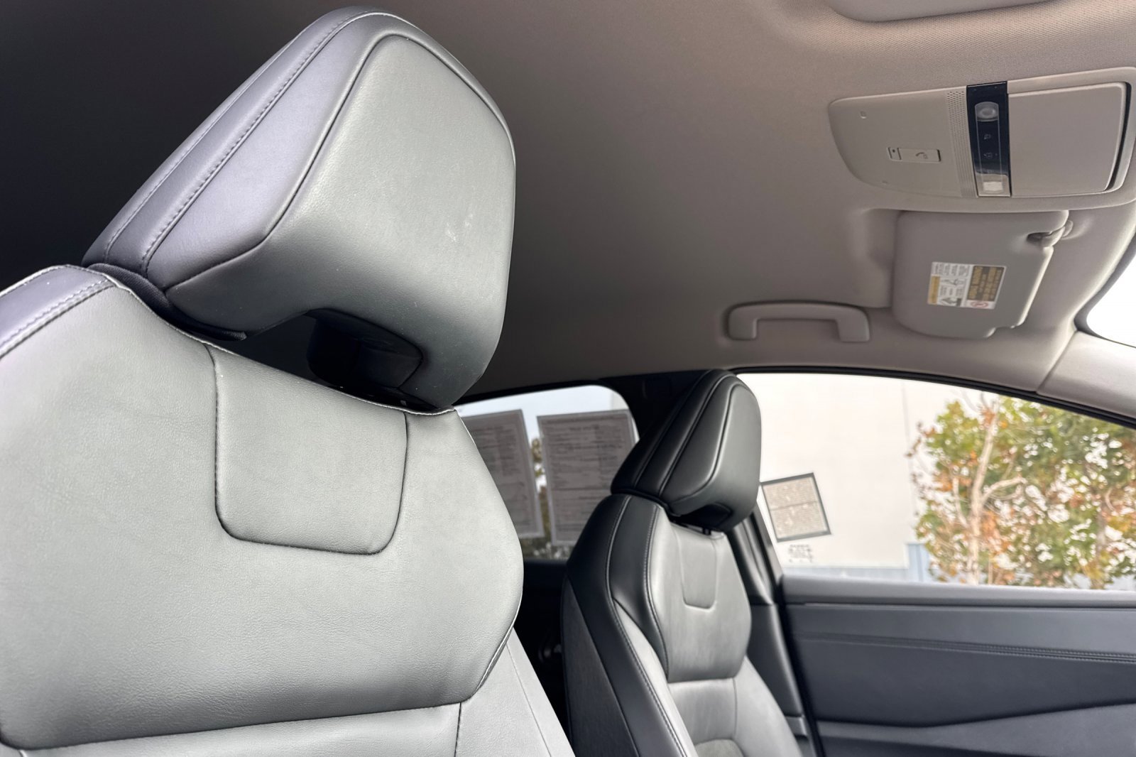 Certified 2024 Nissan Ariya FWD image 19