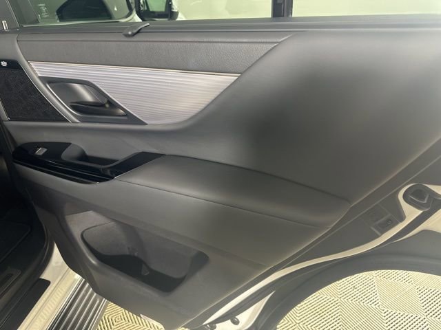 Used 2024 Lexus LX 600 F Sport AWD/4WD image 15