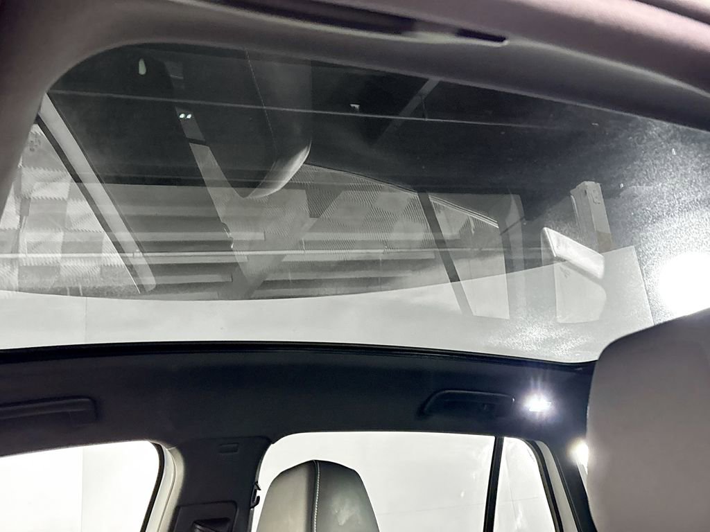 Certified 2023 Volkswagen ID.4 Pro S image 19