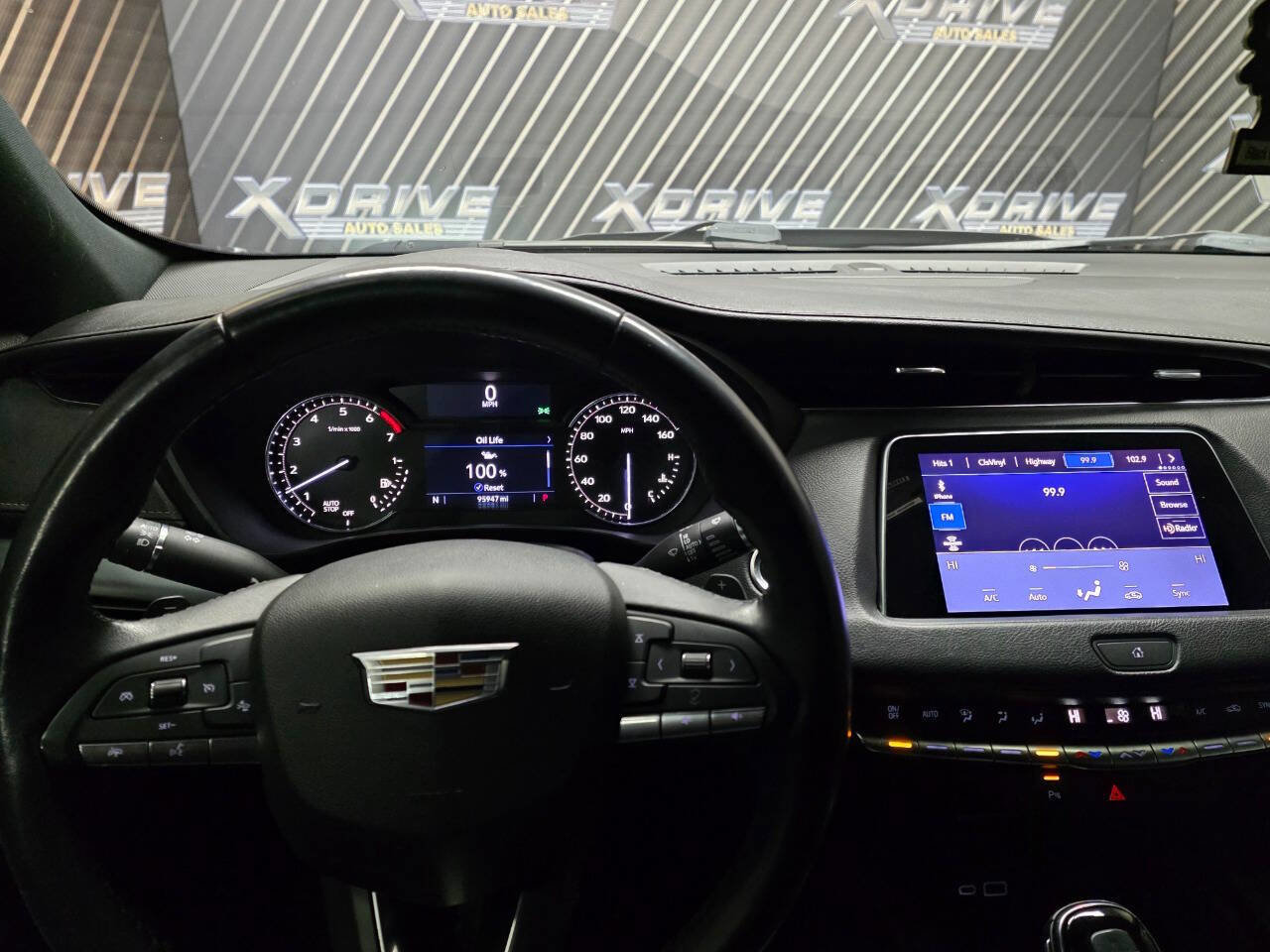 Used 2020 Cadillac XT4 Premium Luxury image 17