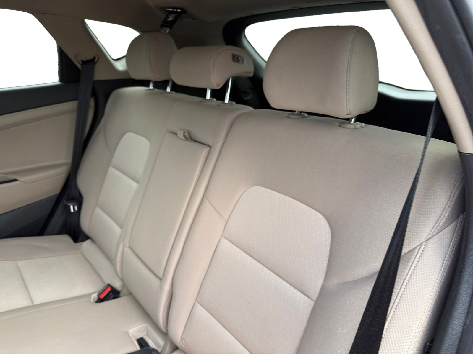 Used 2018 Hyundai Tucson SEL FWD image 16