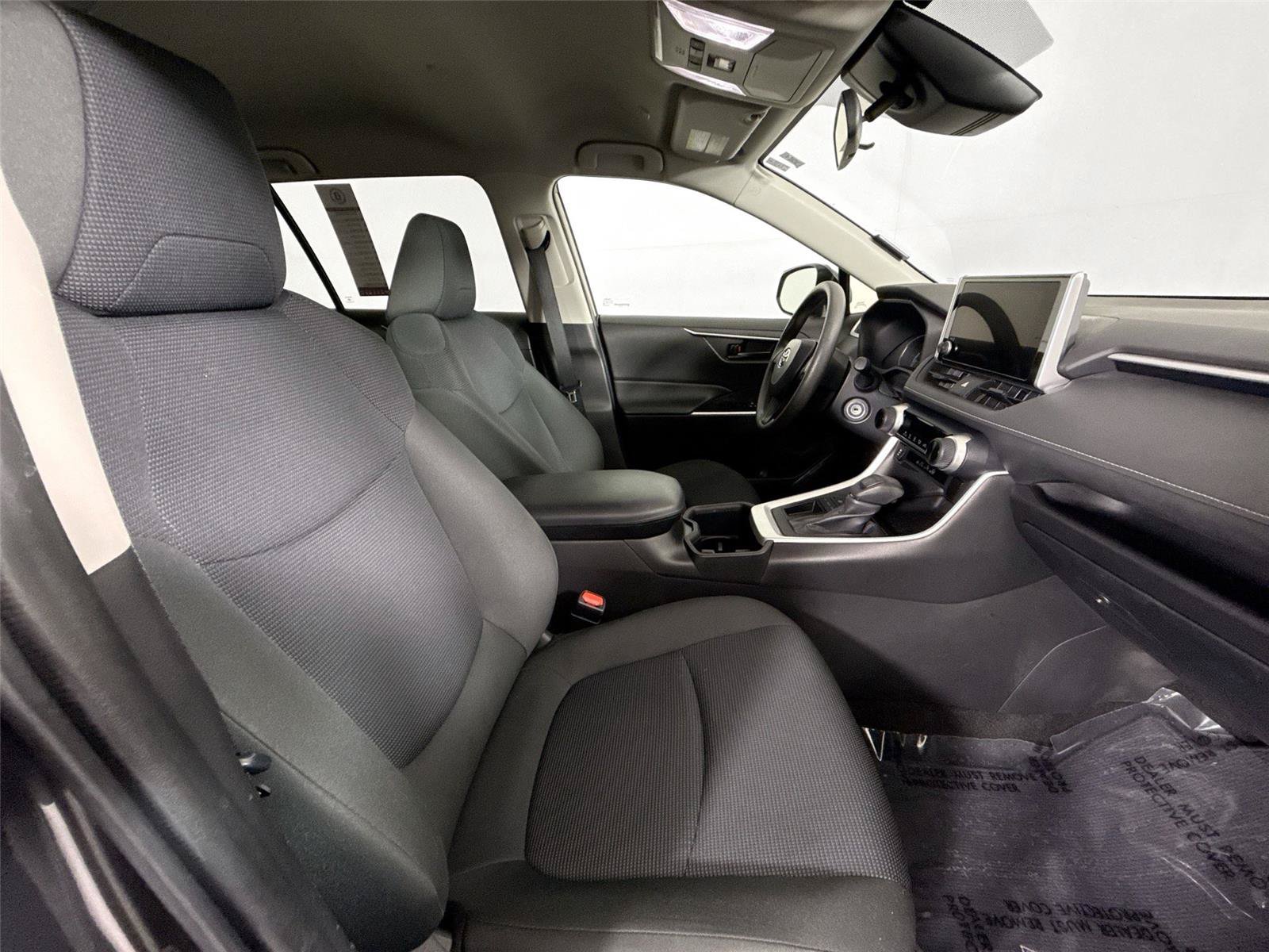 Certified 2023 Toyota RAV4 LE FWD image 37