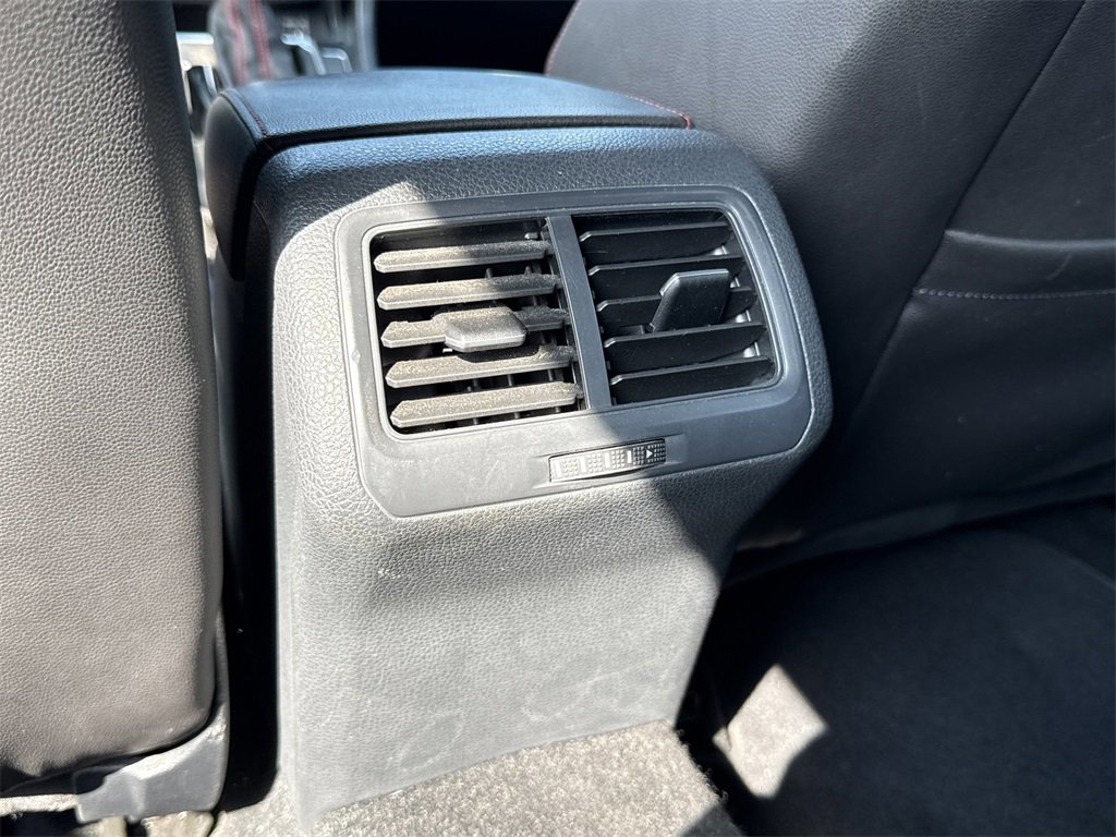 Used 2015 Volkswagen GTI SE w/ Lighting Package (SEL) image 24