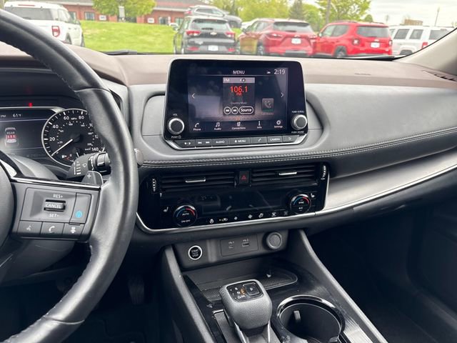 Used 2023 Nissan Rogue SV w/ SV Premium Package AWD/4WD image 21