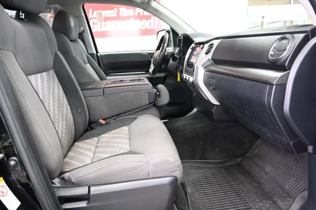 Used 2020 Toyota Tundra SR5 AWD/4WD image 12