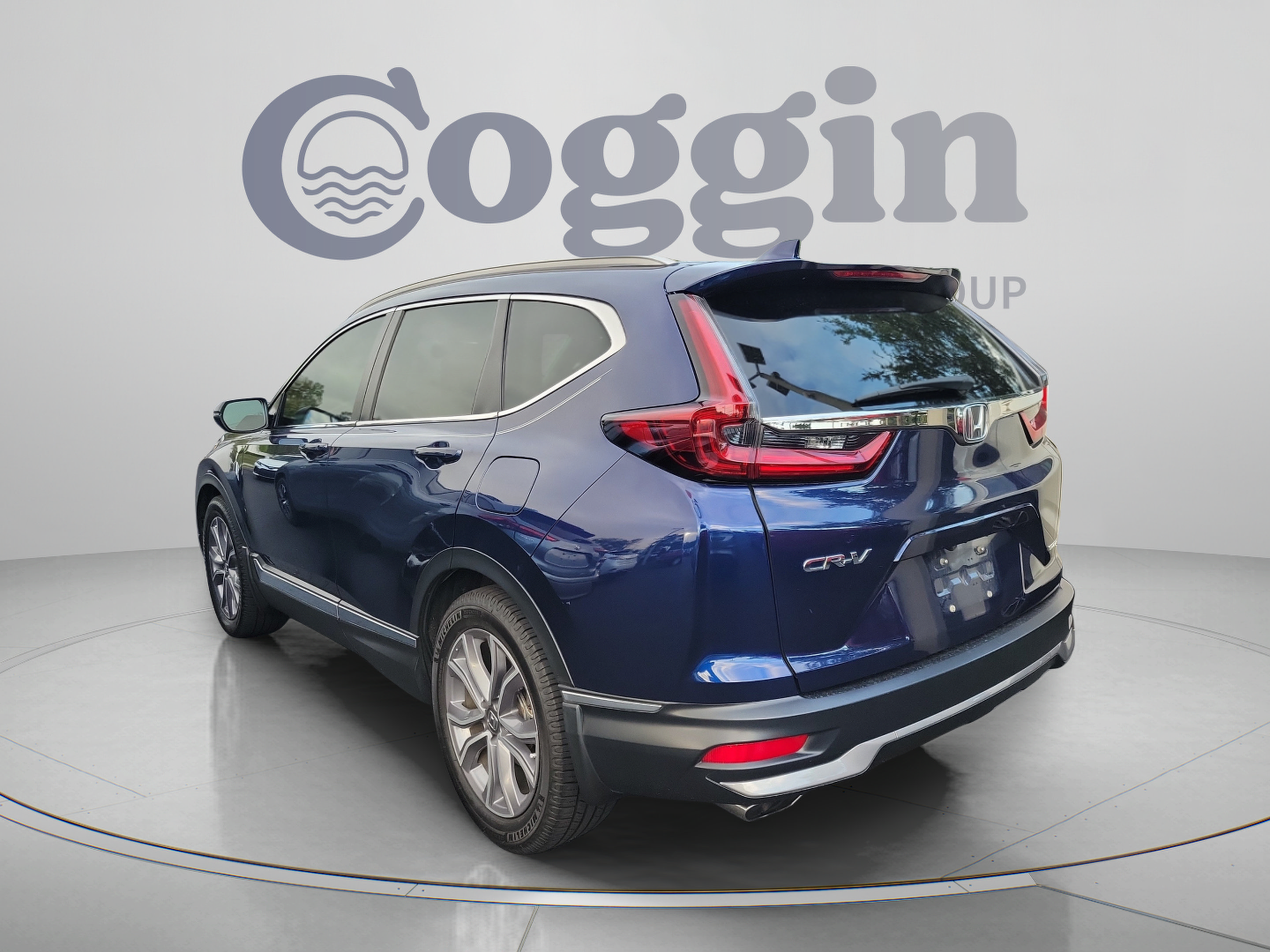 Used 2020 Honda CR-V Touring image 3