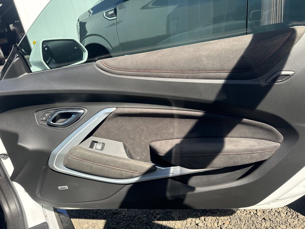 Used 2018 Chevrolet Camaro ZL1 image 8