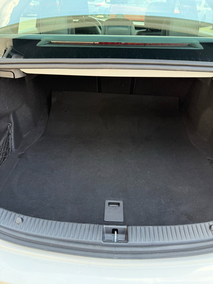 Used 2018 Mercedes-Benz C 300 C 300 4MATIC Sedan w/ Premium Package image 19