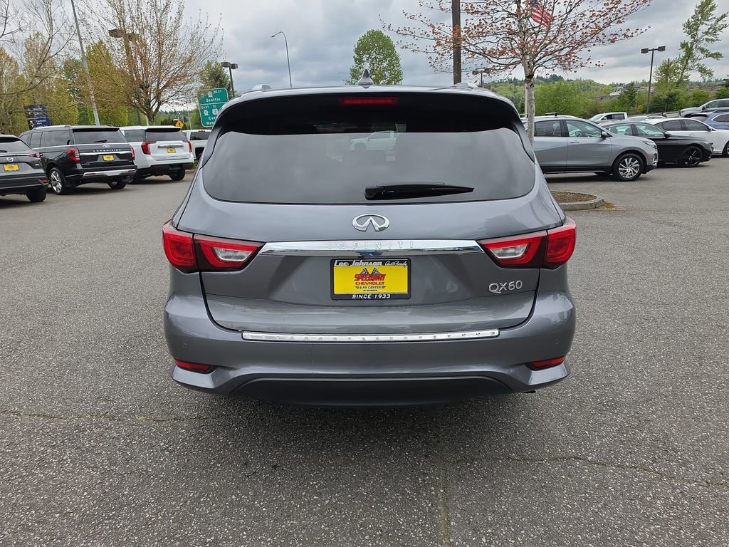 Used 2017 INFINITI QX60 Luxe w/ Premium Plus Package AWD/4WD image 5