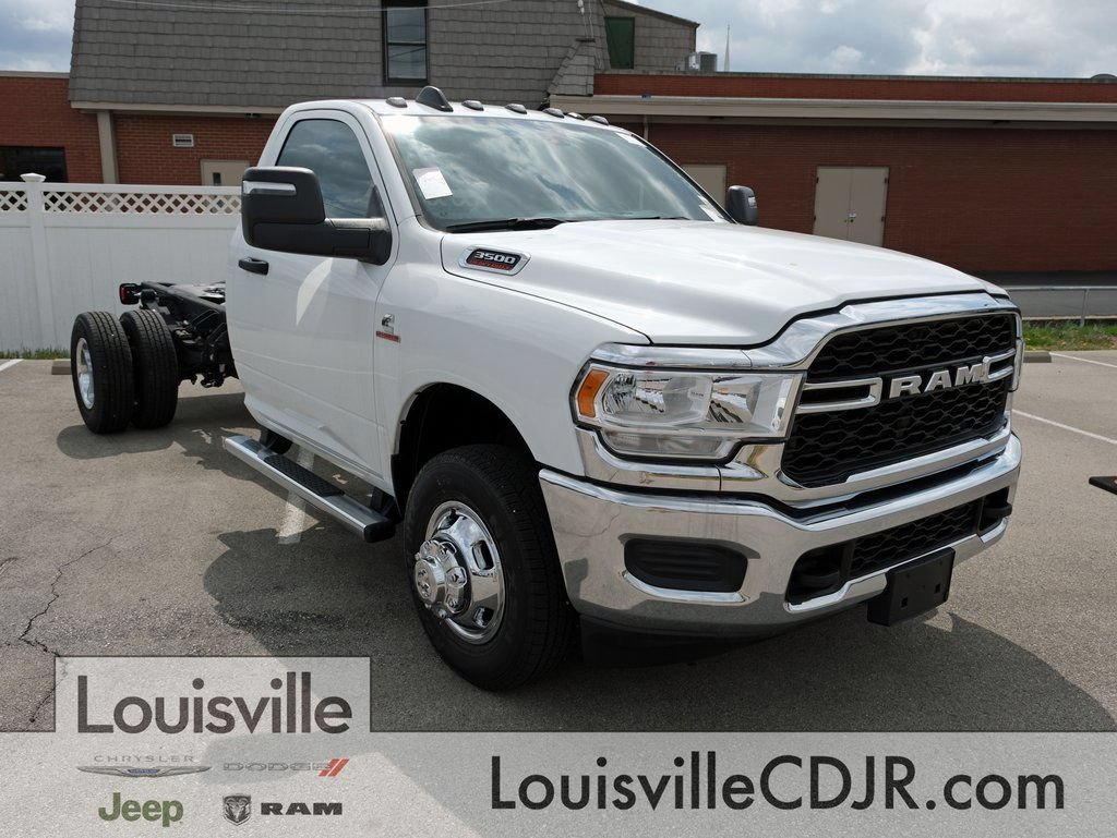 New 2024 RAM 3500 4x4 Regular Cab DRW