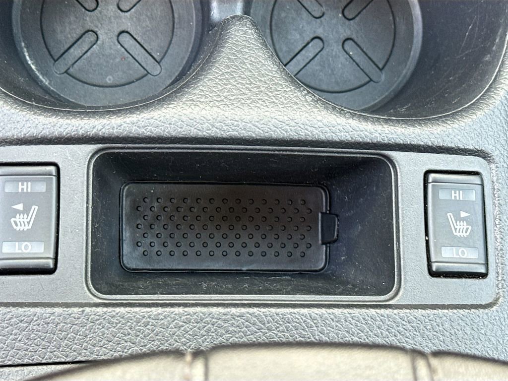 Used 2019 Nissan Rogue SV w/ Premium Package image 15