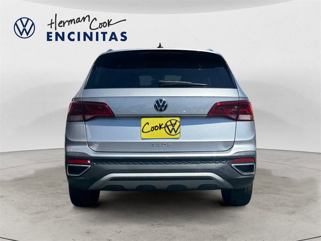 Used 2024 Volkswagen Taos SE image 4