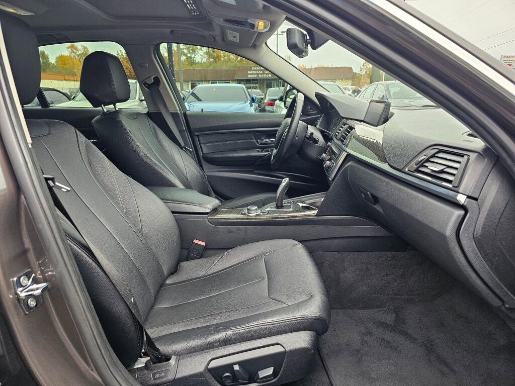 Used 2012 BMW 328i Sedan image 12