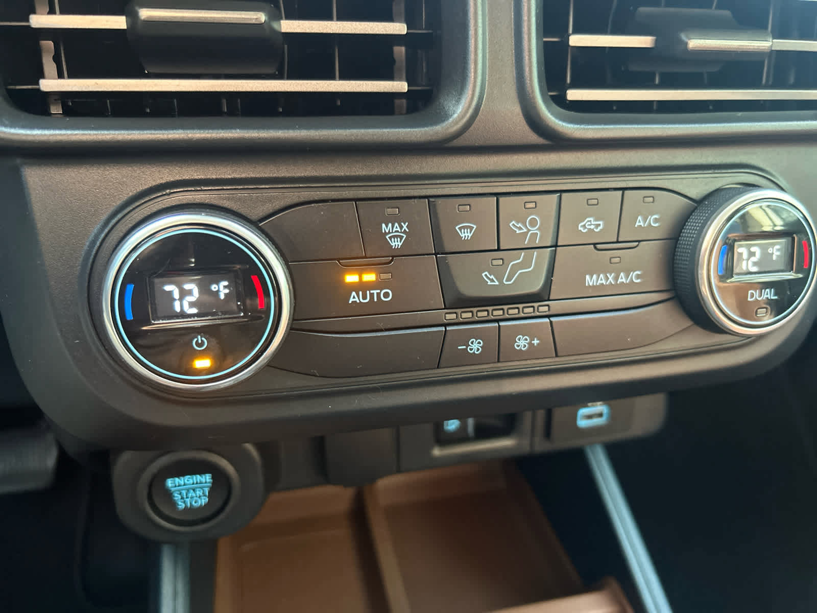 Used 2022 Ford Maverick Lariat w/ Equipment Group 500A Standard image 31