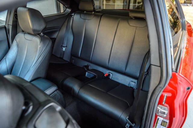 Used 2016 BMW M235i Coupe image 38