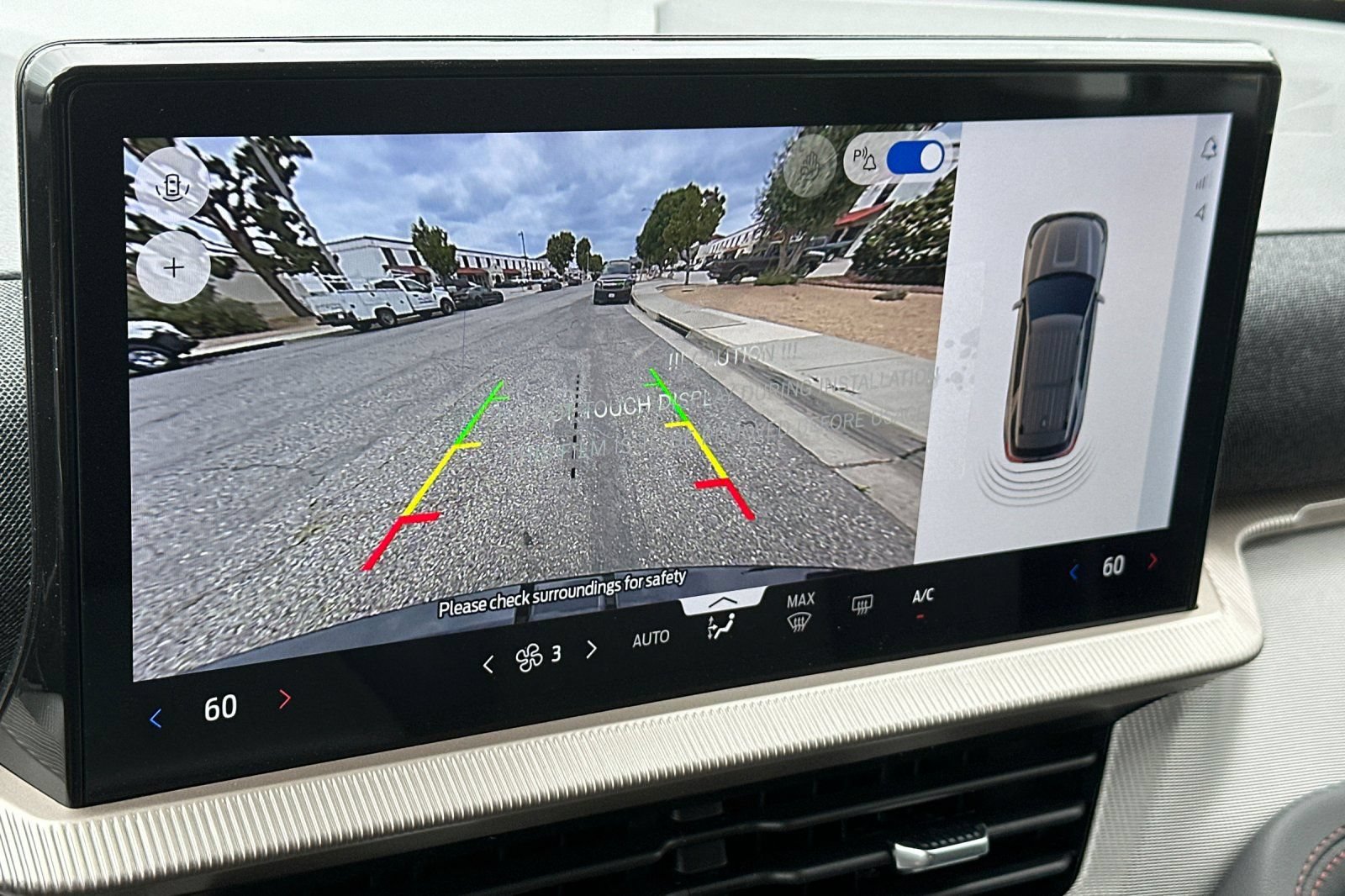 New 2026 Ford Explorer Active RWD image 20
