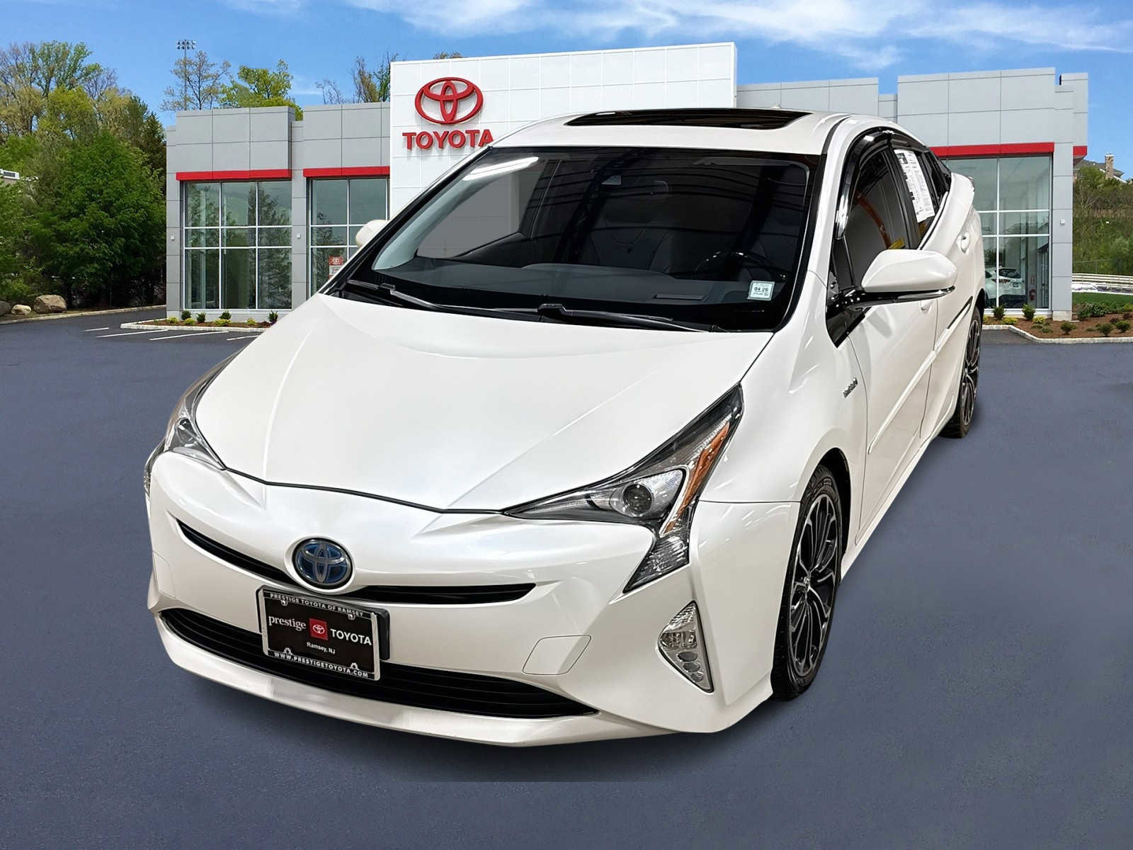 Used 2016 Toyota Prius Four w/ Advanced Technology Package