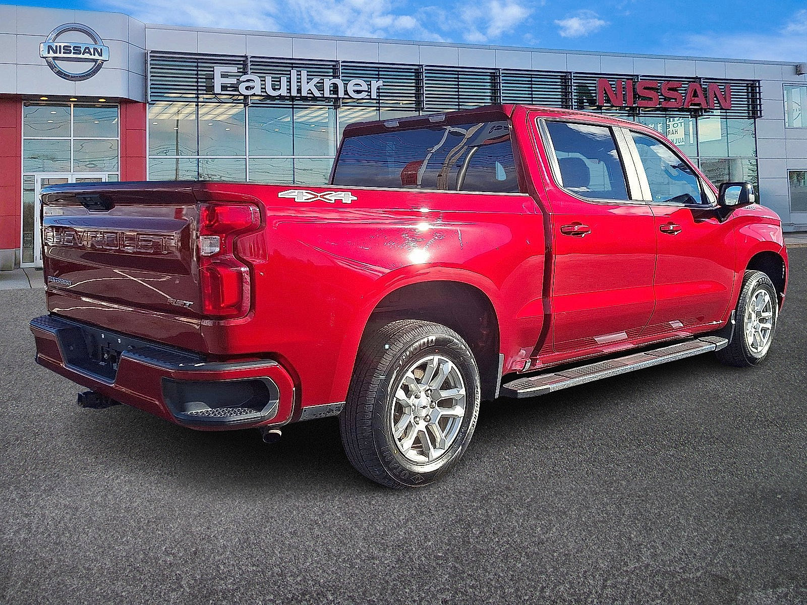 Used 2023 Chevrolet Silverado 1500 RST image 6