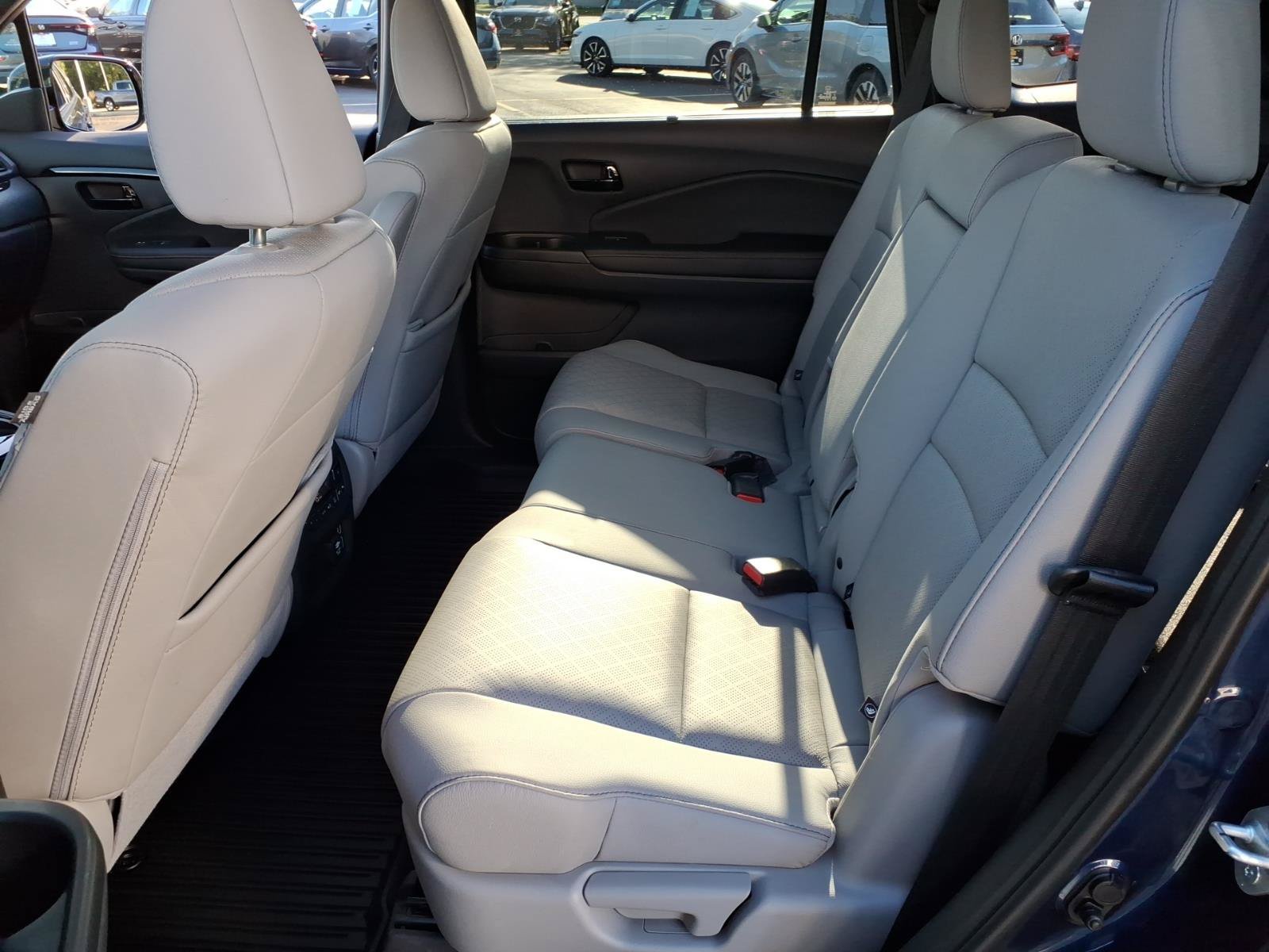 Used 2022 Honda Passport Elite image 8