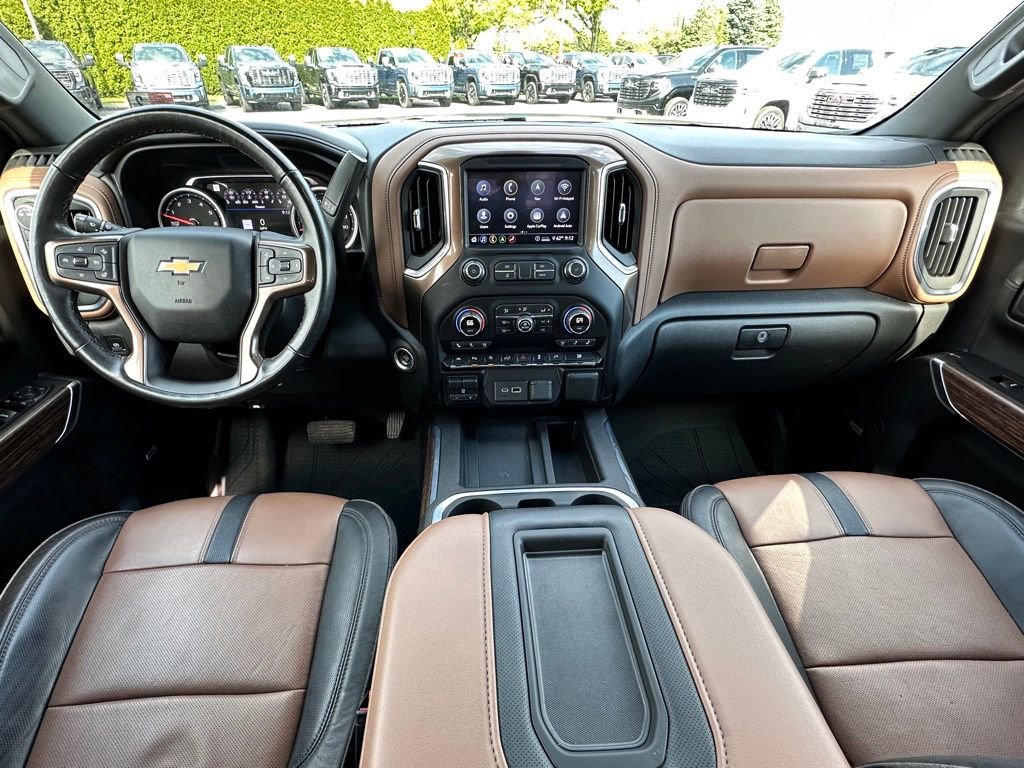Used 2020 Chevrolet Silverado 1500 High Country AWD/4WD image 24