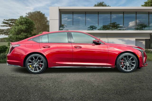 New 2026 Cadillac CT5 V image 3