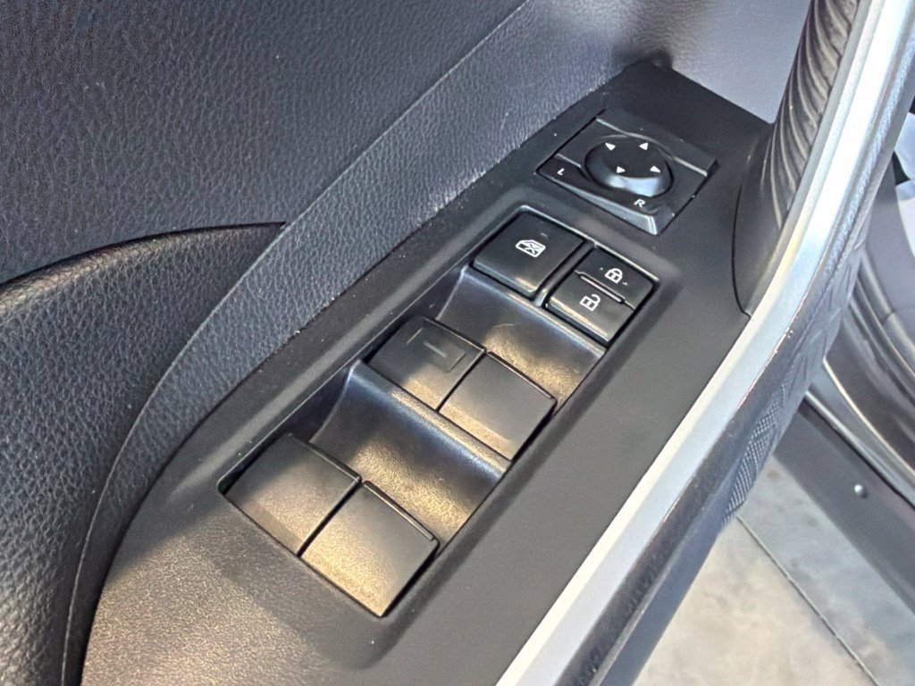 Certified 2020 Toyota RAV4 XLE AWD/4WD image 19