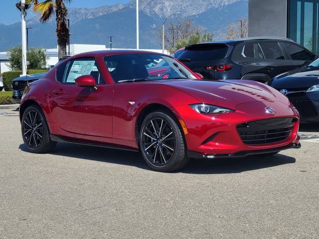 New 2026 MAZDA MX-5 Miata RF Grand Touring w/ Appearance Package RWD image 33