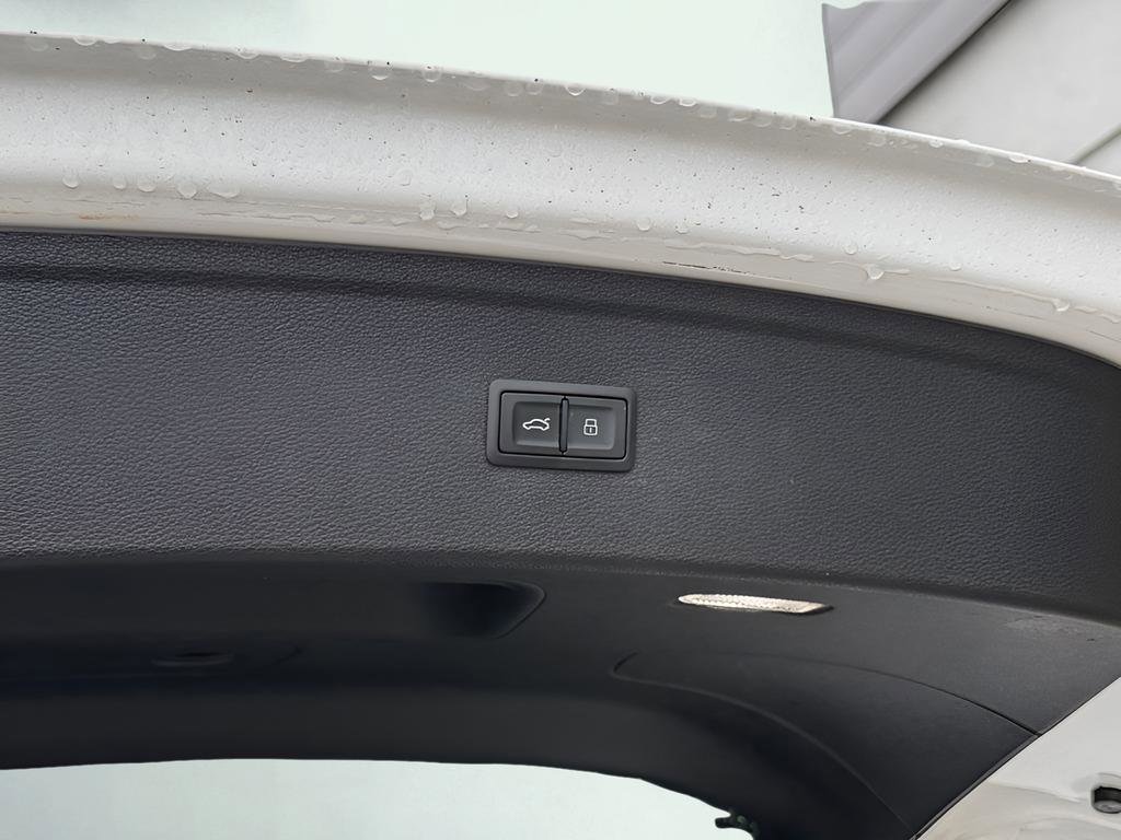 Used 2018 Audi Q5 2.0T Premium Plus w/ Premium Plus Package image 25