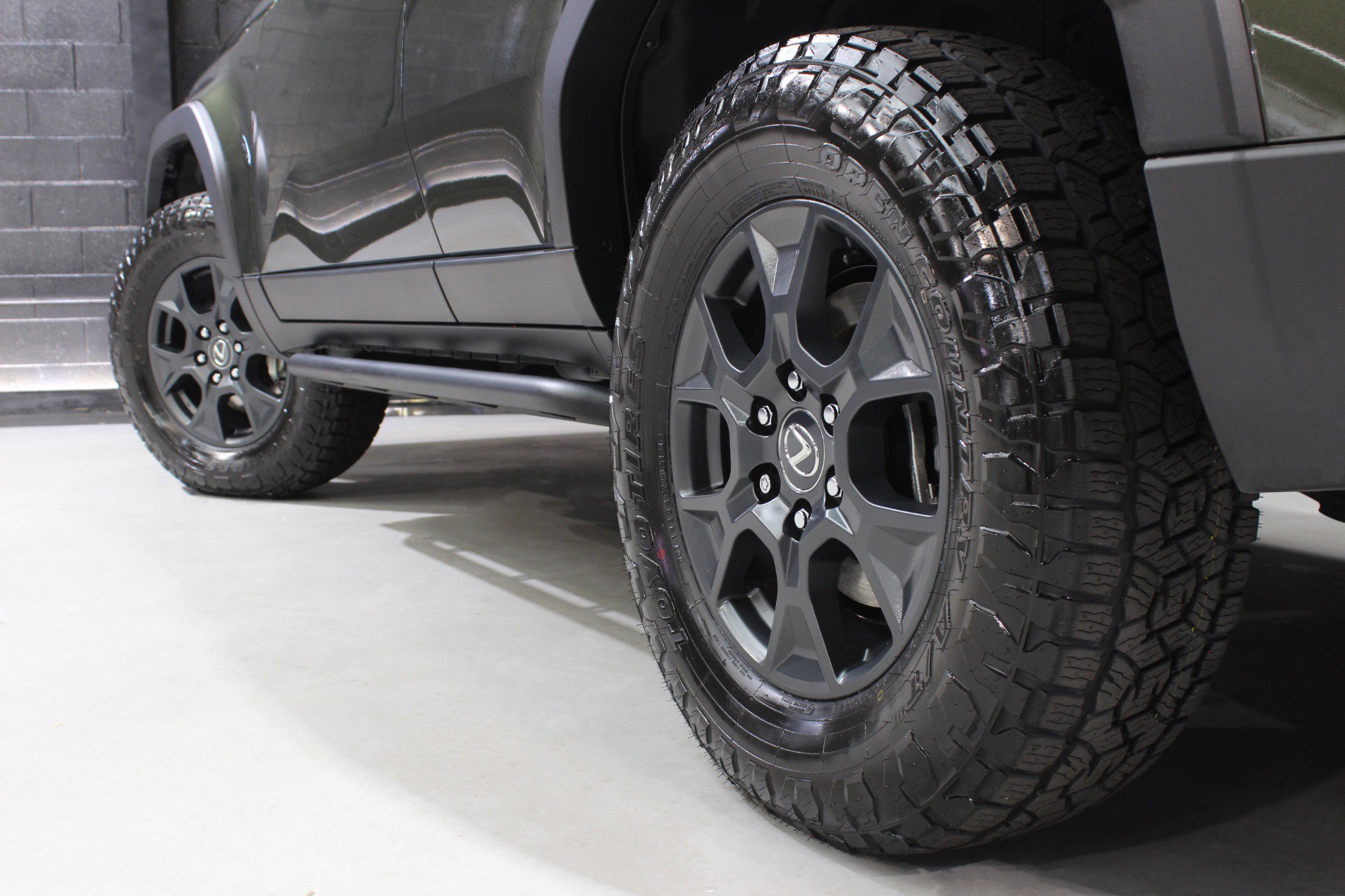 Used 2024 Lexus GX 550 image 16