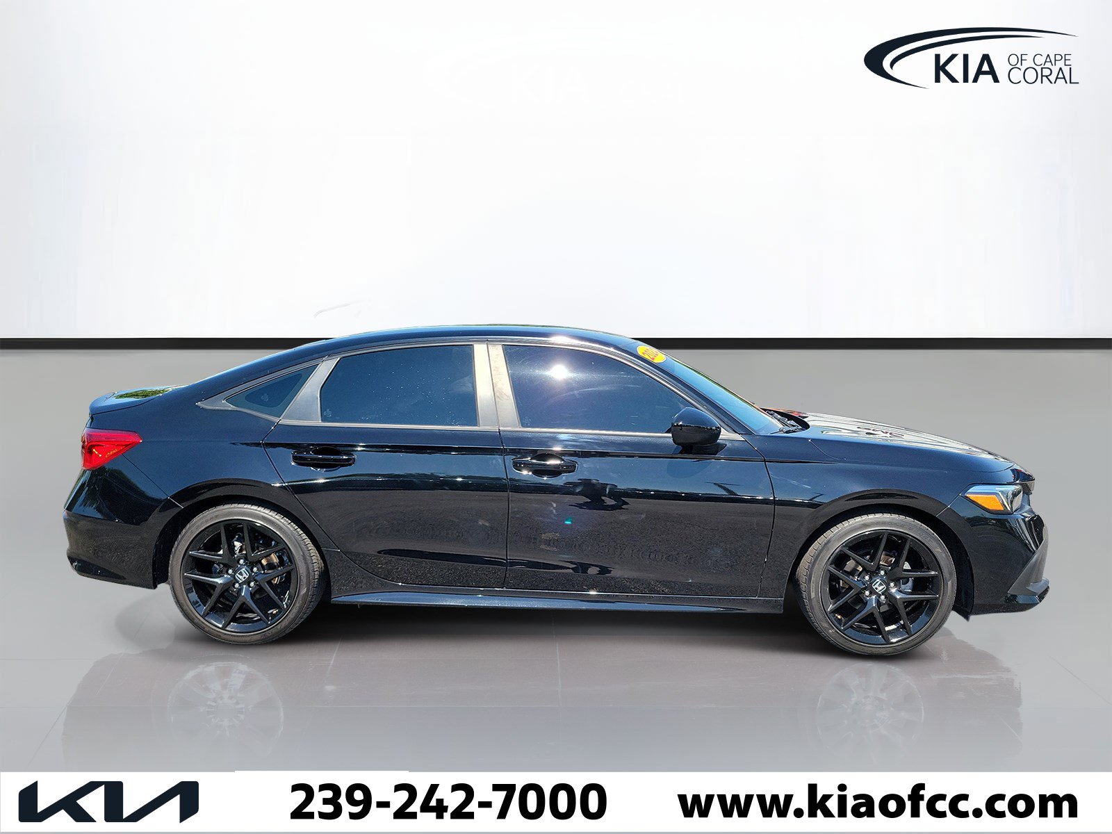 Used 2024 Honda Civic Sport image 4