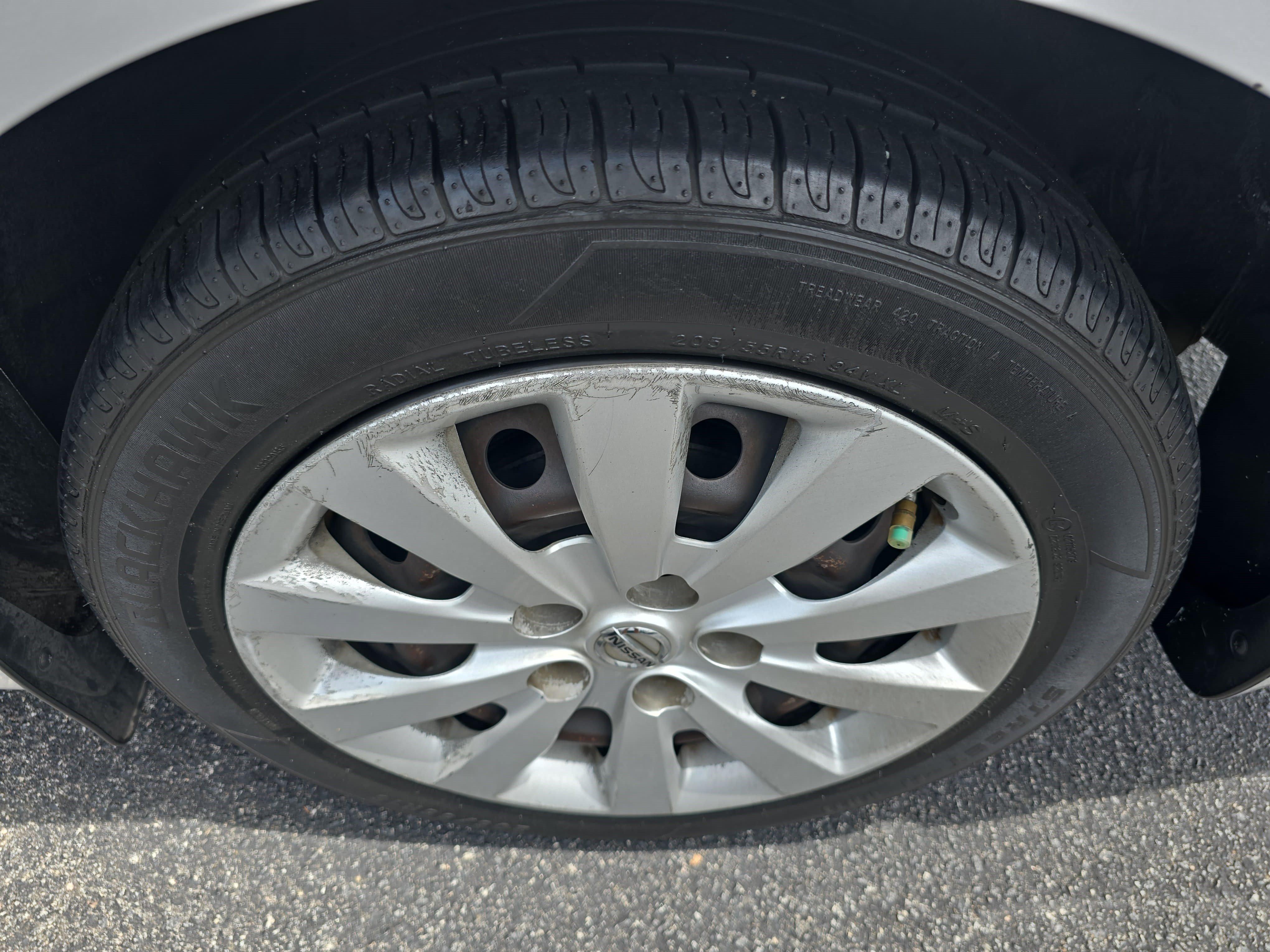 Used 2013 Nissan Sentra FE+ SV FWD image 27