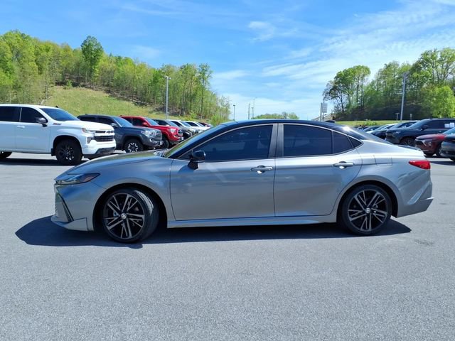 Used 2025 Toyota Camry XSE FWD image 16