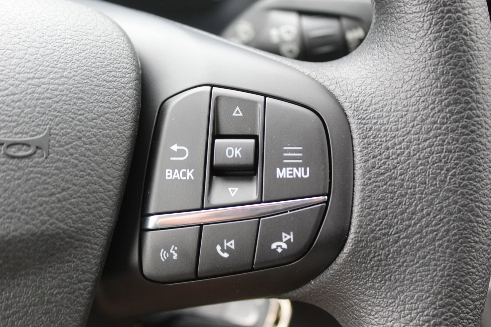 New 2025 Ford Transit 250 148 Medium Roof Extended AWD w/ Load Area Protection Package image 19